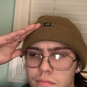 Meet your Posher, Robert